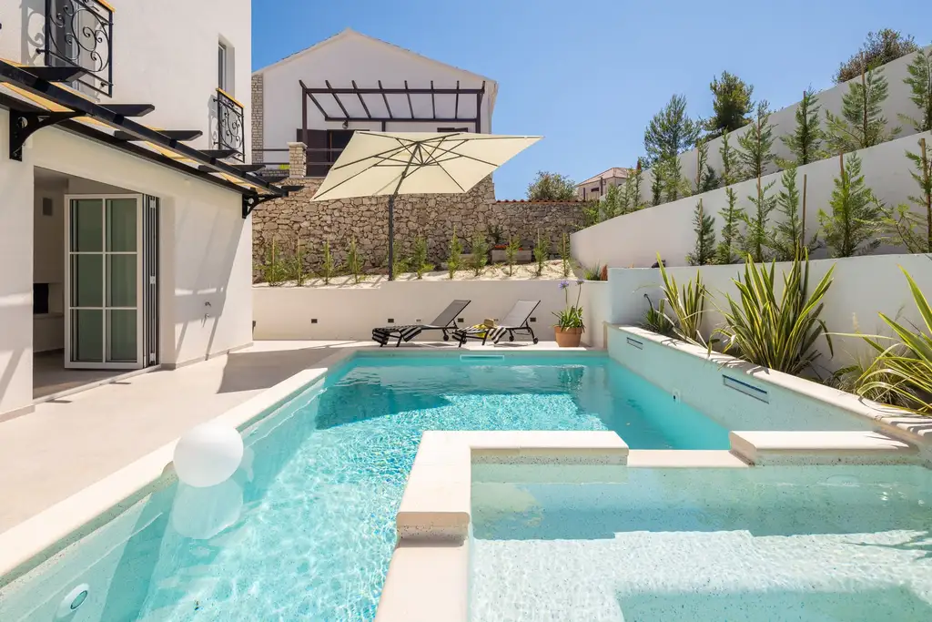 Coastal Villa Retreat with Pool in Ražanj