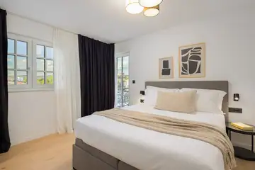 Coastal Villa Retreat with Pool in Ražanj