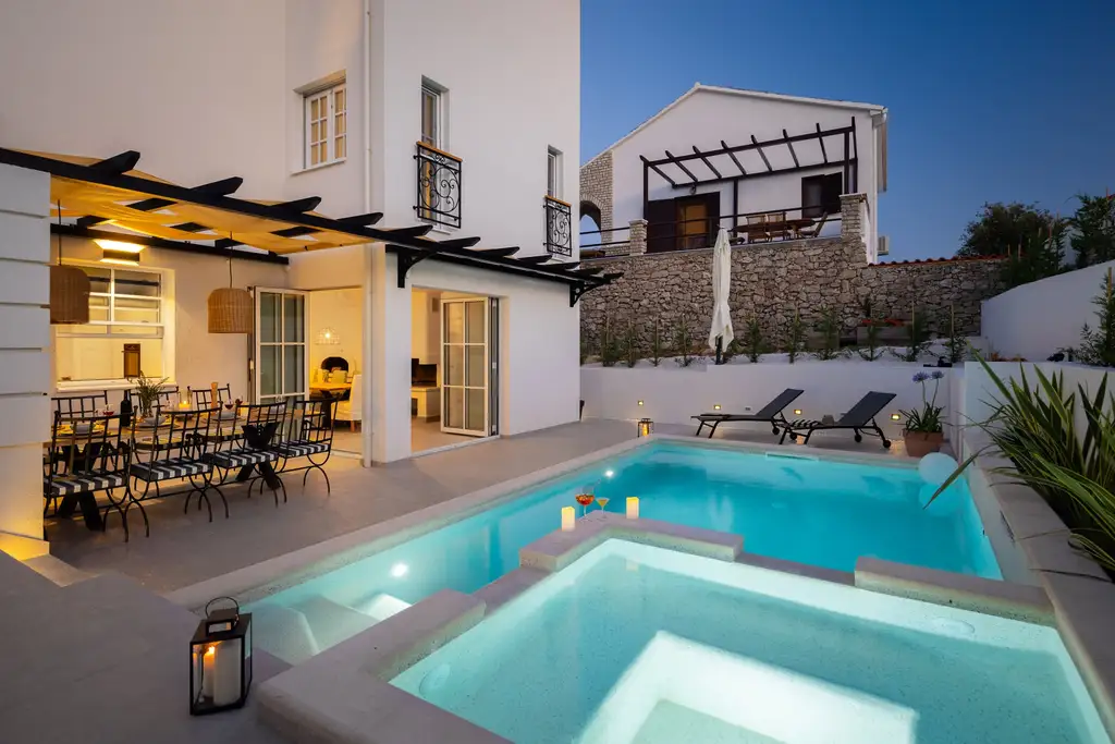 Coastal Villa Retreat with Pool in Ražanj