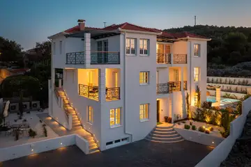 Coastal Villa Retreat with Pool in Ražanj