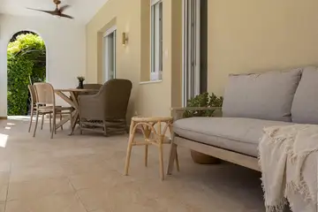 Modern Six-Bedroom Villa in Kaštel Lukšić