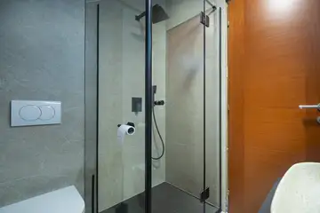 Modern Six-Bedroom Villa in Kaštel Lukšić