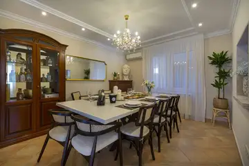 Modern Six-Bedroom Villa in Kaštel Lukšić