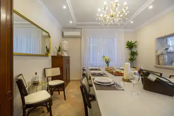 Modern Six-Bedroom Villa in Kaštel Lukšić