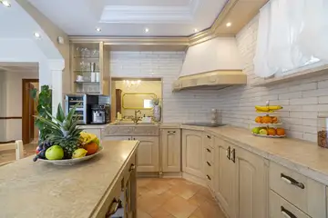 Modern Six-Bedroom Villa in Kaštel Lukšić