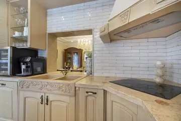 Modern Six-Bedroom Villa in Kaštel Lukšić