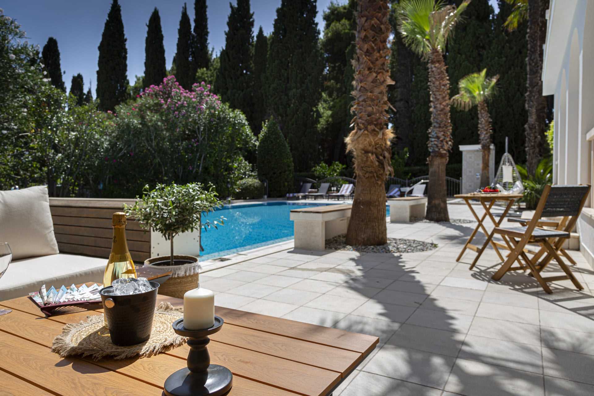 Villa Terra Antiqua with Pool
