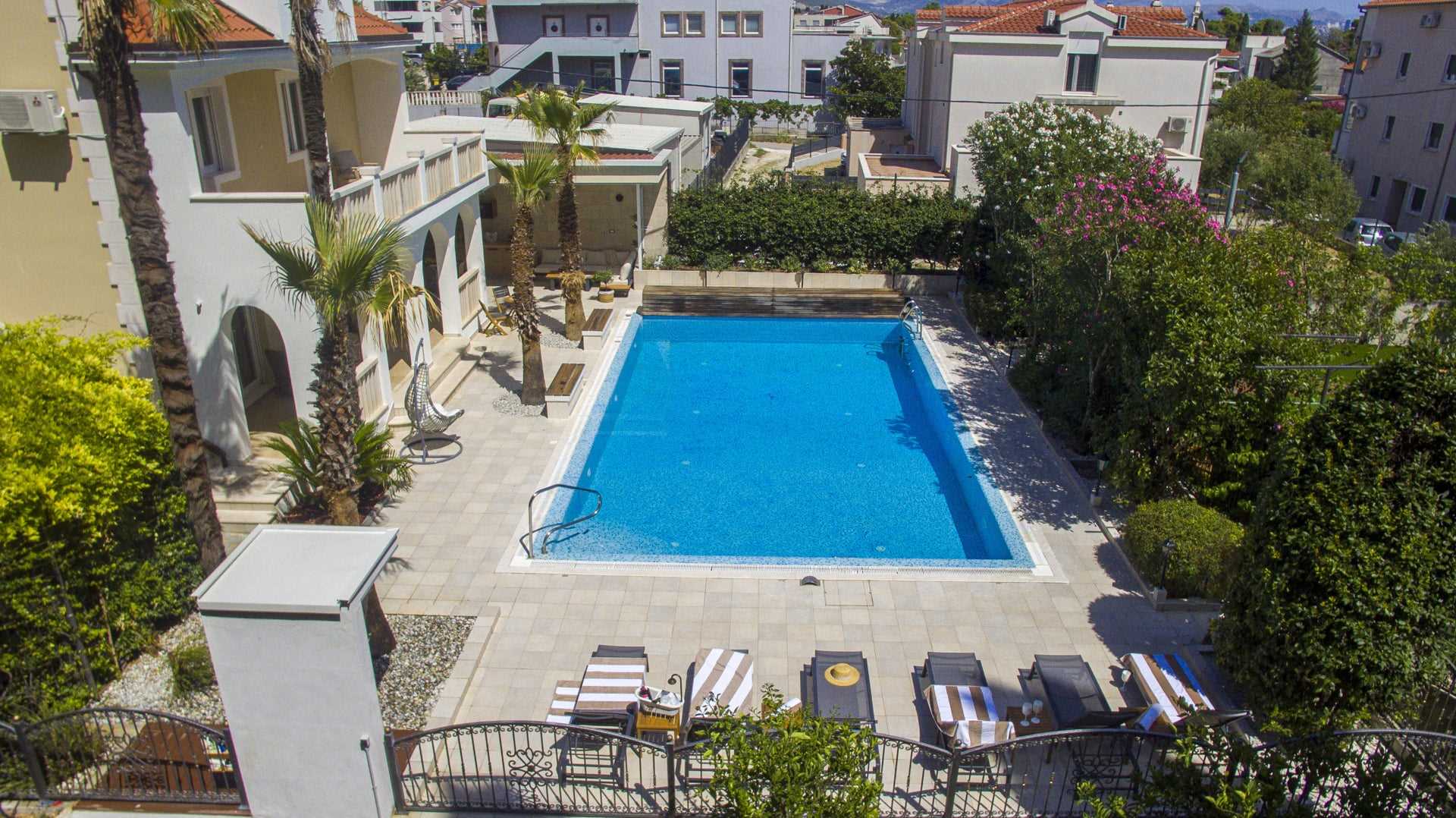 Villa Terra Antiqua with Pool