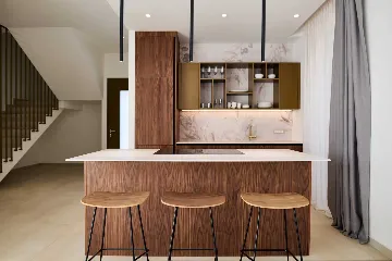 Spacious Villa Retreat with 4 Bedrooms in Tar