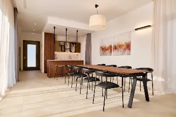 Spacious Villa Retreat with 4 Bedrooms in Tar