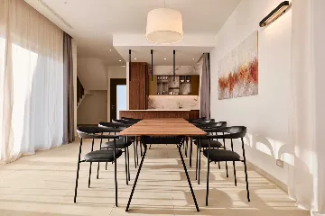 Spacious Villa Retreat with 4 Bedrooms in Tar