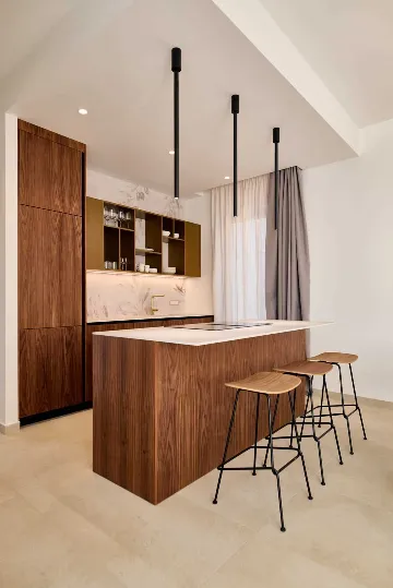 Spacious Villa Retreat with 4 Bedrooms in Tar