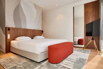 Spacious Villa Retreat with 4 Bedrooms in Tar