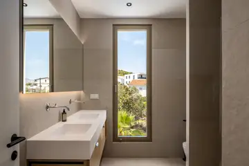 Spacious Family Villa with Pool in Trogir