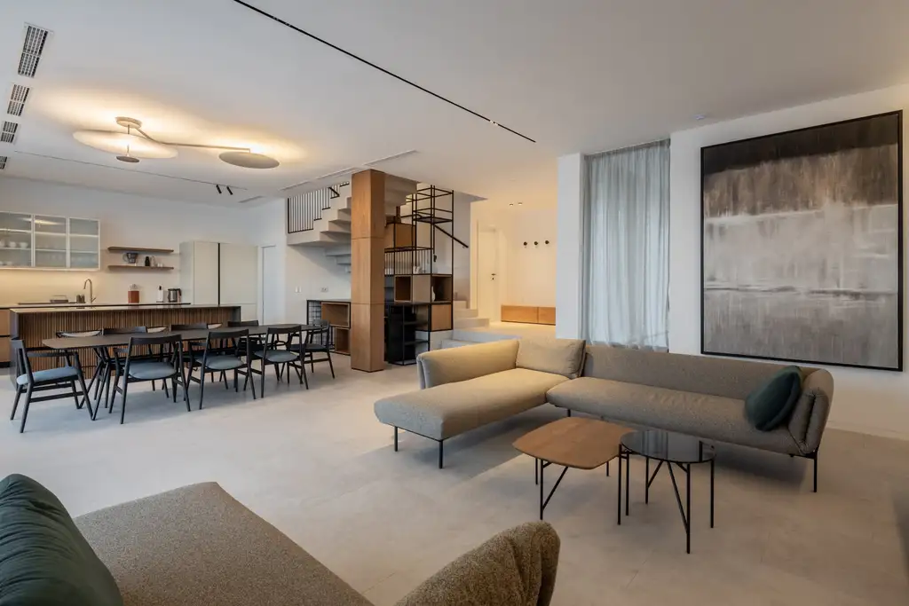 Spacious Family Villa with Pool in Trogir