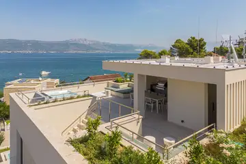 Spacious Family Villa with Pool in Trogir
