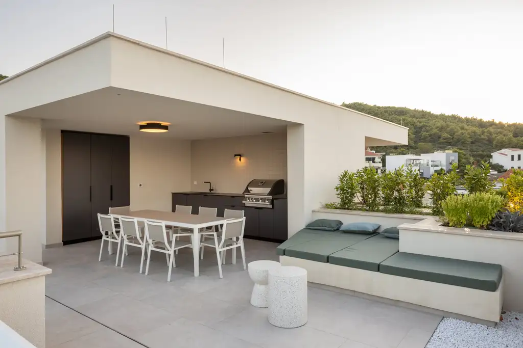 Contemporary Villa Retreat with 3 Bedrooms in Trogir