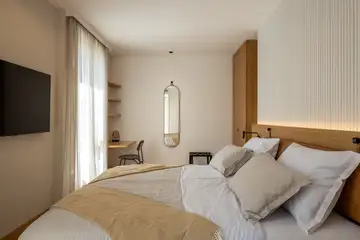 Contemporary Villa Retreat with 3 Bedrooms in Trogir