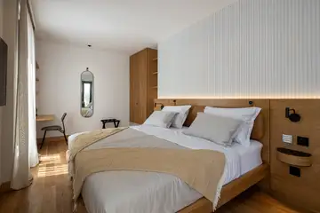 Contemporary Villa Retreat with 3 Bedrooms in Trogir