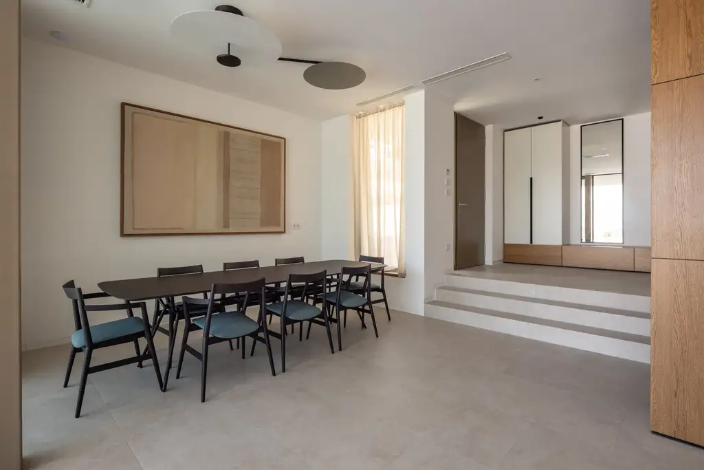 Contemporary Villa Retreat with 3 Bedrooms in Trogir