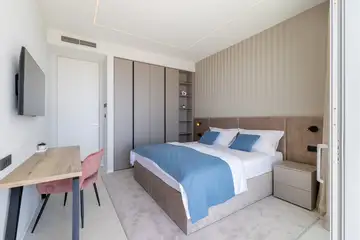 Contemporary 5-Bedroom Villa with Sea View in Kaštel Stari