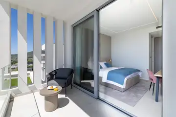 Contemporary 5-Bedroom Villa with Sea View in Kaštel Stari