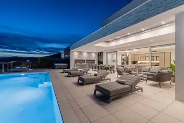 Contemporary 5-Bedroom Villa with Sea View in Kaštel Stari