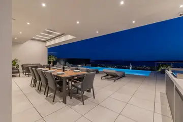 Contemporary 5-Bedroom Villa with Sea View in Kaštel Stari