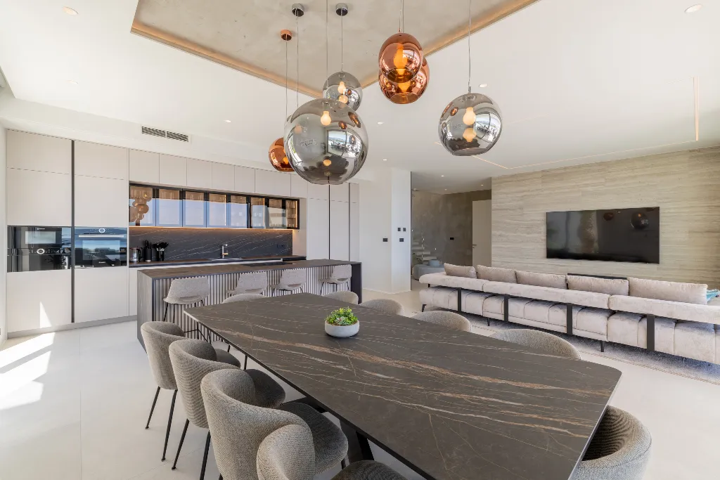 Contemporary 5-Bedroom Villa with Sea View in Kaštel Stari