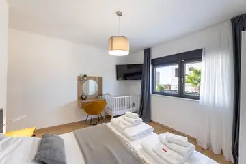 Spacious Family Villa with Pool in Primošten