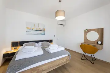 Spacious Family Villa with Pool in Primošten