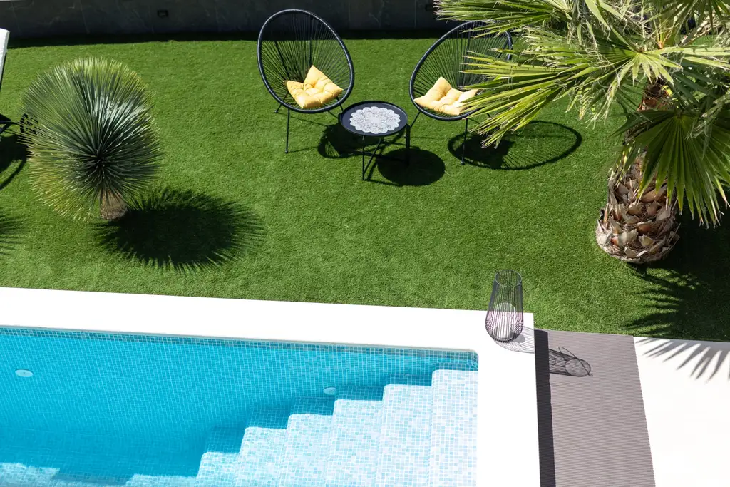 Spacious Family Villa with Pool in Primošten
