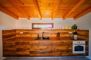 Spacious 4-Bedroom Villa Escape in Barban