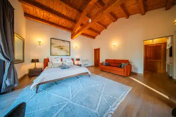 Spacious 4-Bedroom Villa Escape in Barban