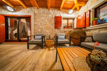 Spacious 4-Bedroom Villa Escape in Barban