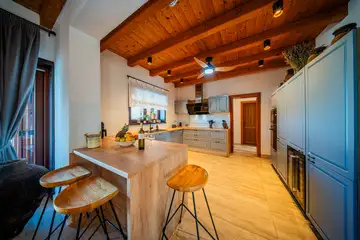 Spacious 4-Bedroom Villa Escape in Barban