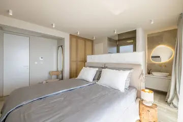 Beachfront Villa with Pool in Duće