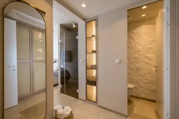 Beachfront Villa with Pool in Duće