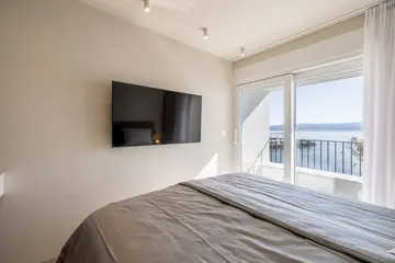 Beachfront Villa with Pool in Duće