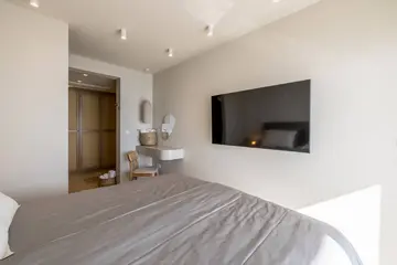 Beachfront Villa with Pool in Duće