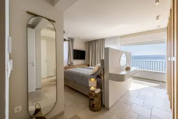 Beachfront Villa with Pool in Duće