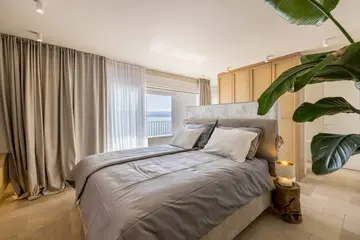 Beachfront Villa with Pool in Duće