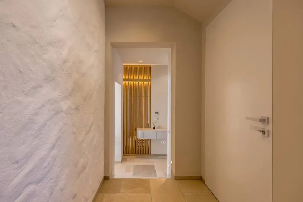 Beachfront Villa with Pool in Duće