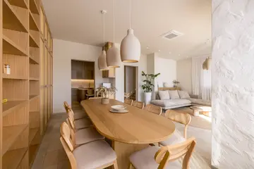 Beachfront Villa with Pool in Duće