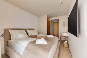 Beachfront Villa with Pool in Duće