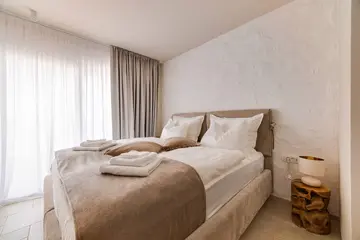 Beachfront Villa with Pool in Duće