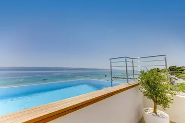 Beachfront Villa with Pool in Duće