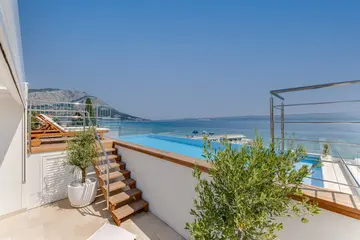 Beachfront Villa with Pool in Duće
