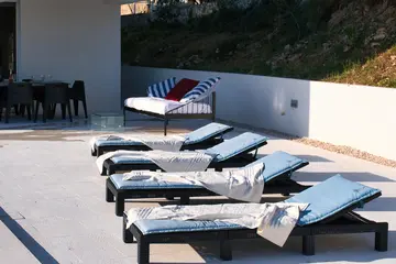 Spacious Family Villa with Private Yard in Žedno