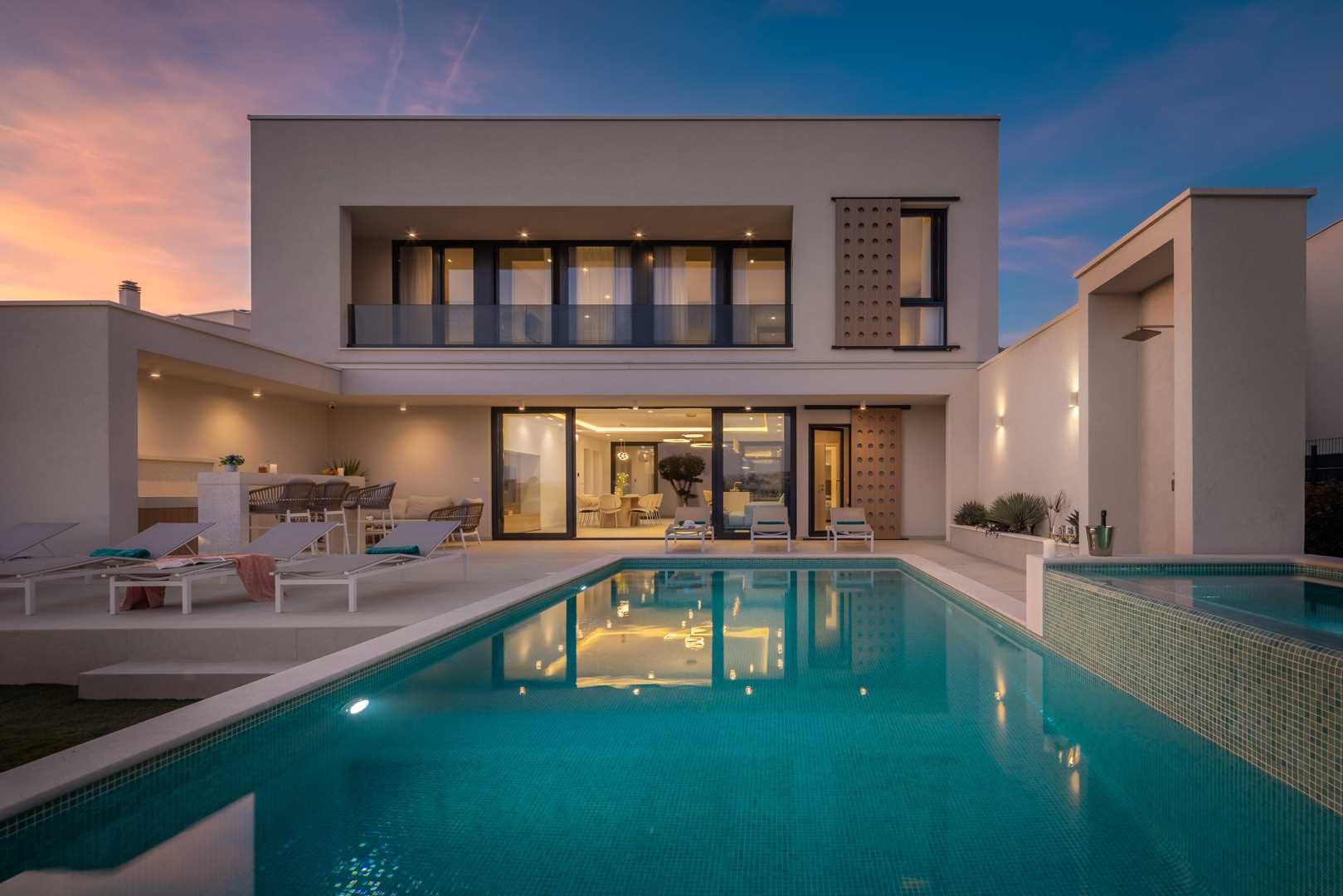 Image of Luxury Villa Nikandra with Pool